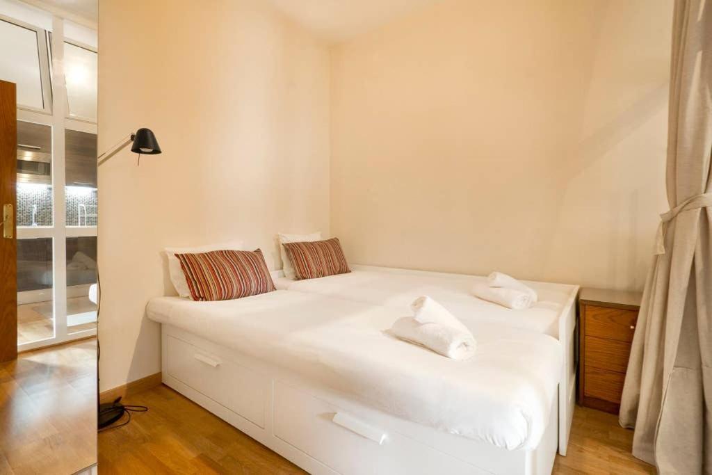 Apartment Poble Nou Barcelona Exterior foto